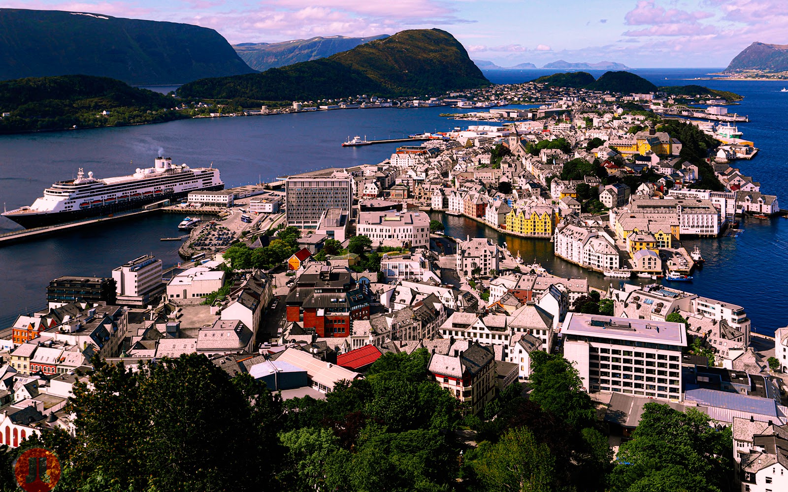 Alesund city