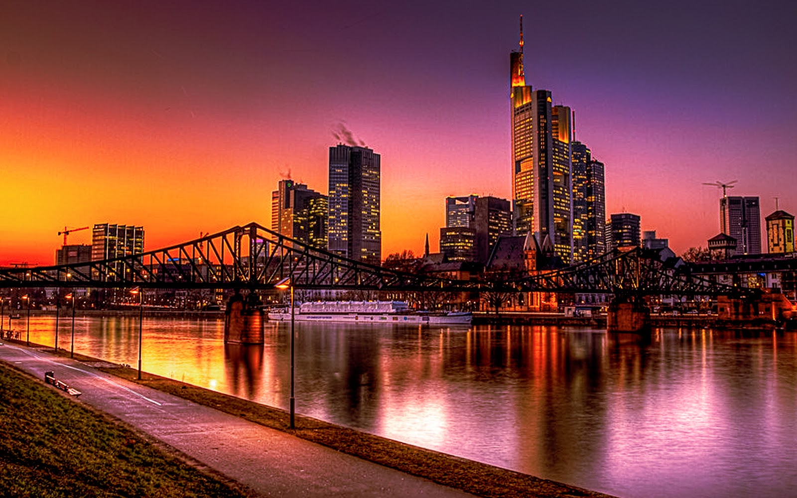 Frankfurt city