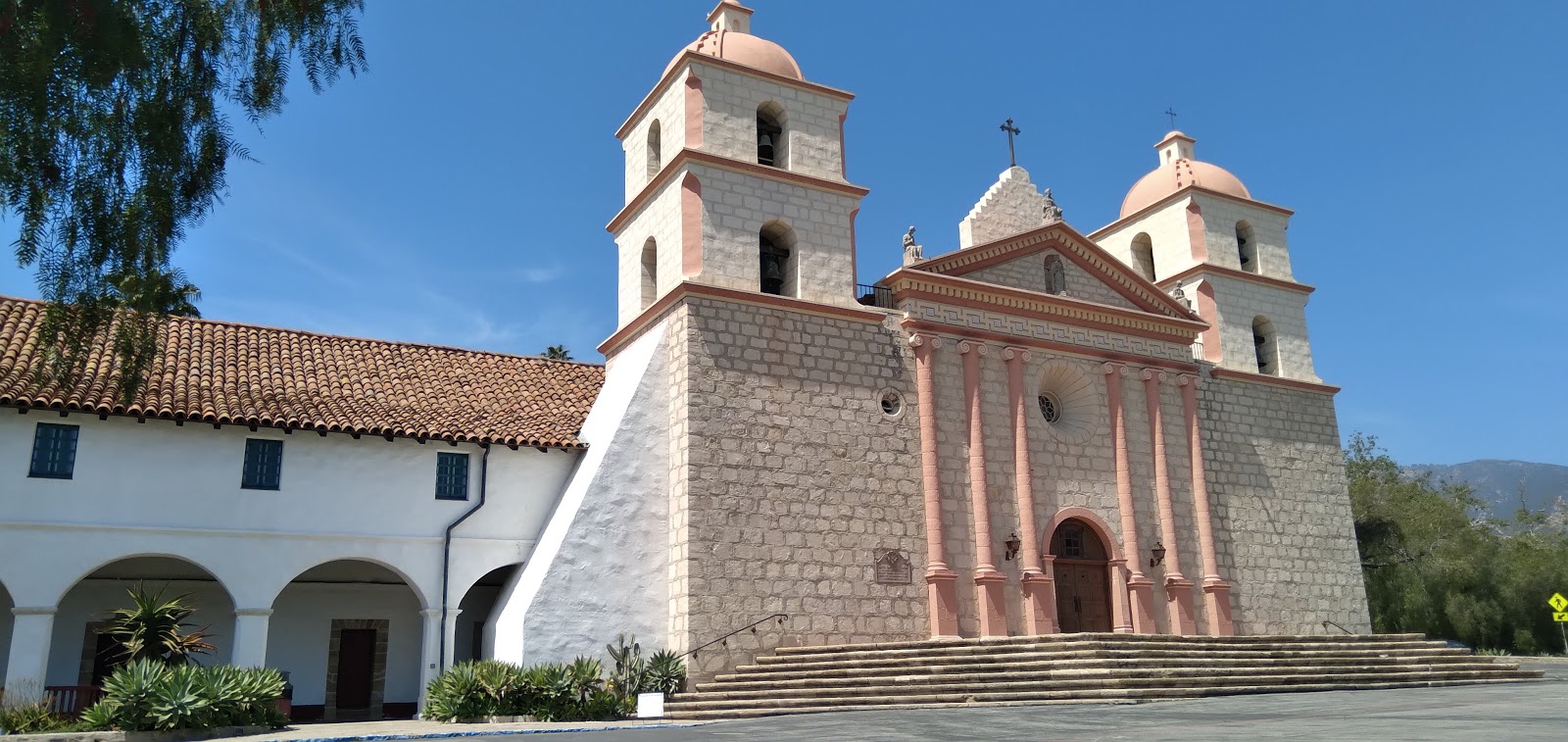 Santa-Barbara city